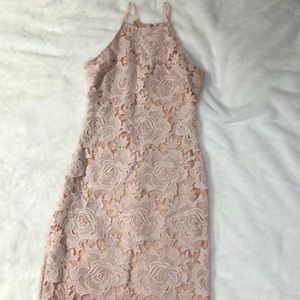 Light Pink body con dress from lulus. Excellent condition only worn once!
